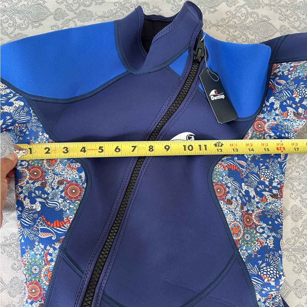 Blue Neoprene Wetsuit with Geometric Accents - Picture 6 of 14